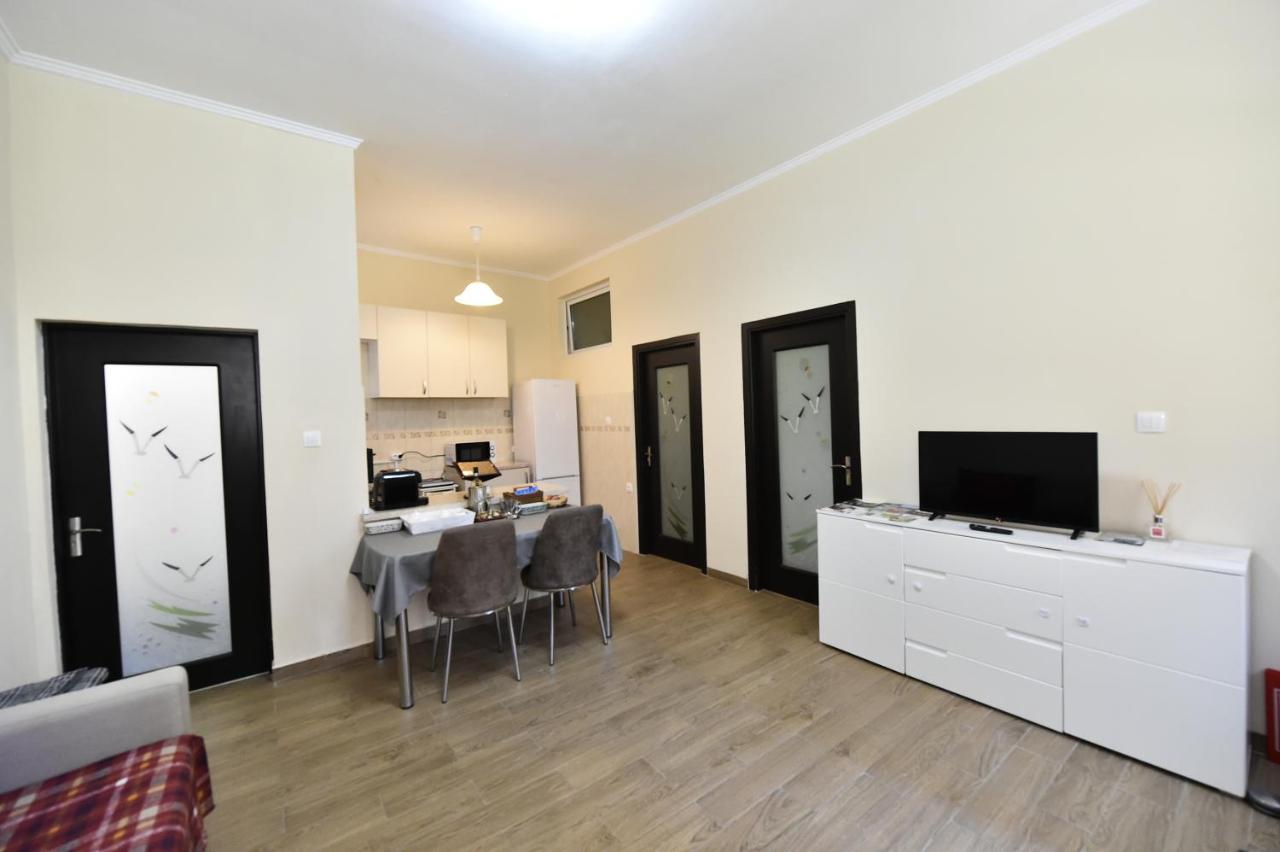 Bliss House Unirii Appartement Oradea Buitenkant foto